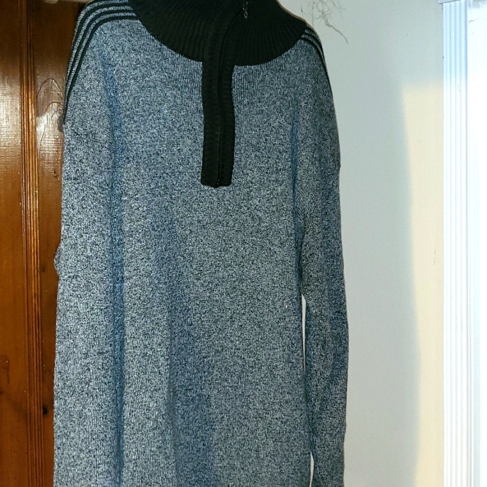 Pronti Grey and Black Long Sleeve Zip Up Sweater